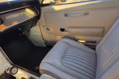 Interior-2E